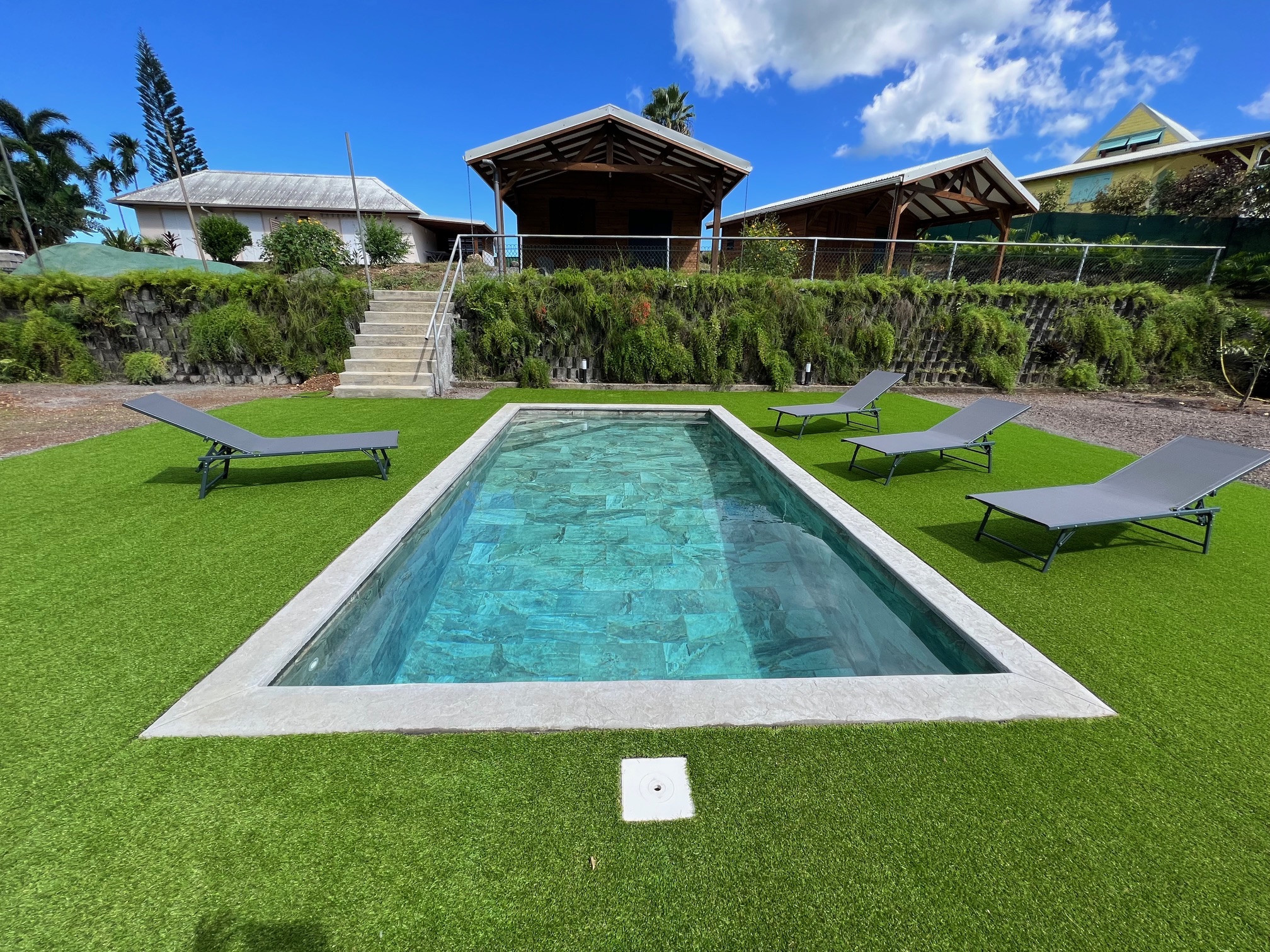 Piscine-bungalow2